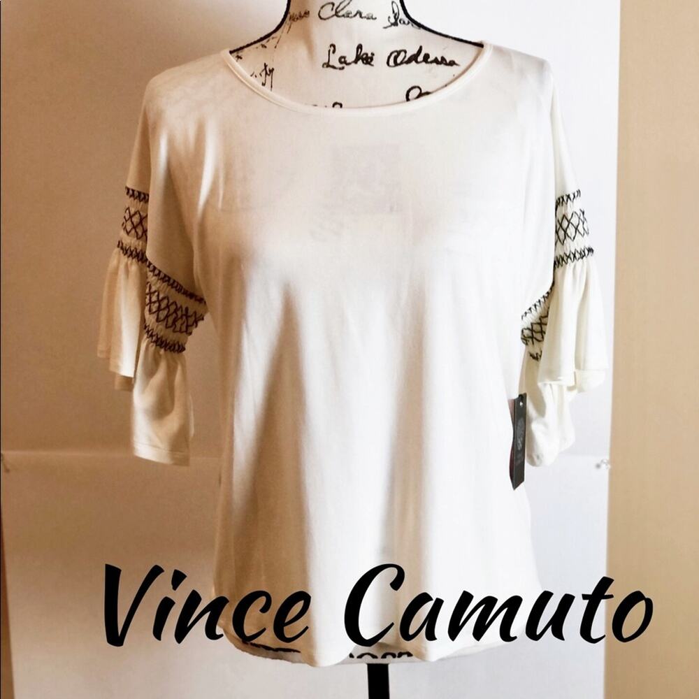 Gorgeous Vince Camuto Cream Blouse. Flared Sleeves